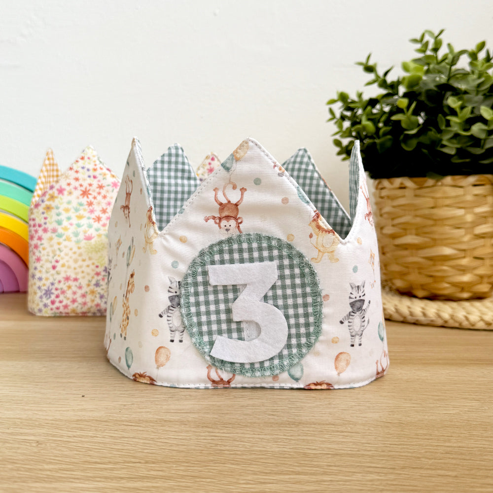 Corona de Cumpleaños textil - Modelo animales y vichy