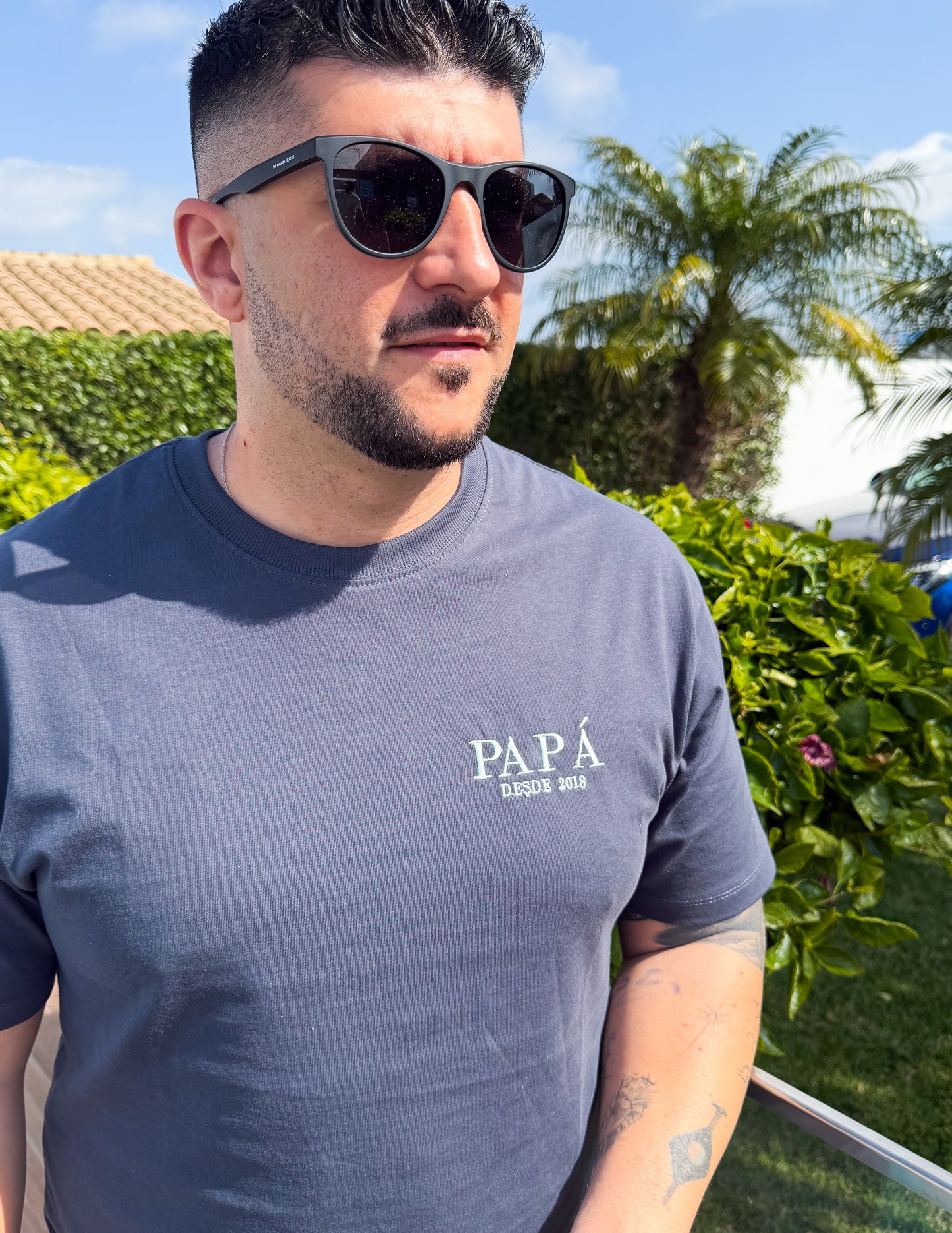 Camiseta Día del Padre con fecha personalizada bordada - Papá desde